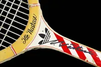 Racheta de tennis Adidas "Ilie Năstase " cu autograf original view 3