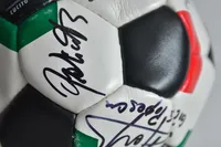 Minge World Cup 1990 semnata de Echipa Romaniei  view 4